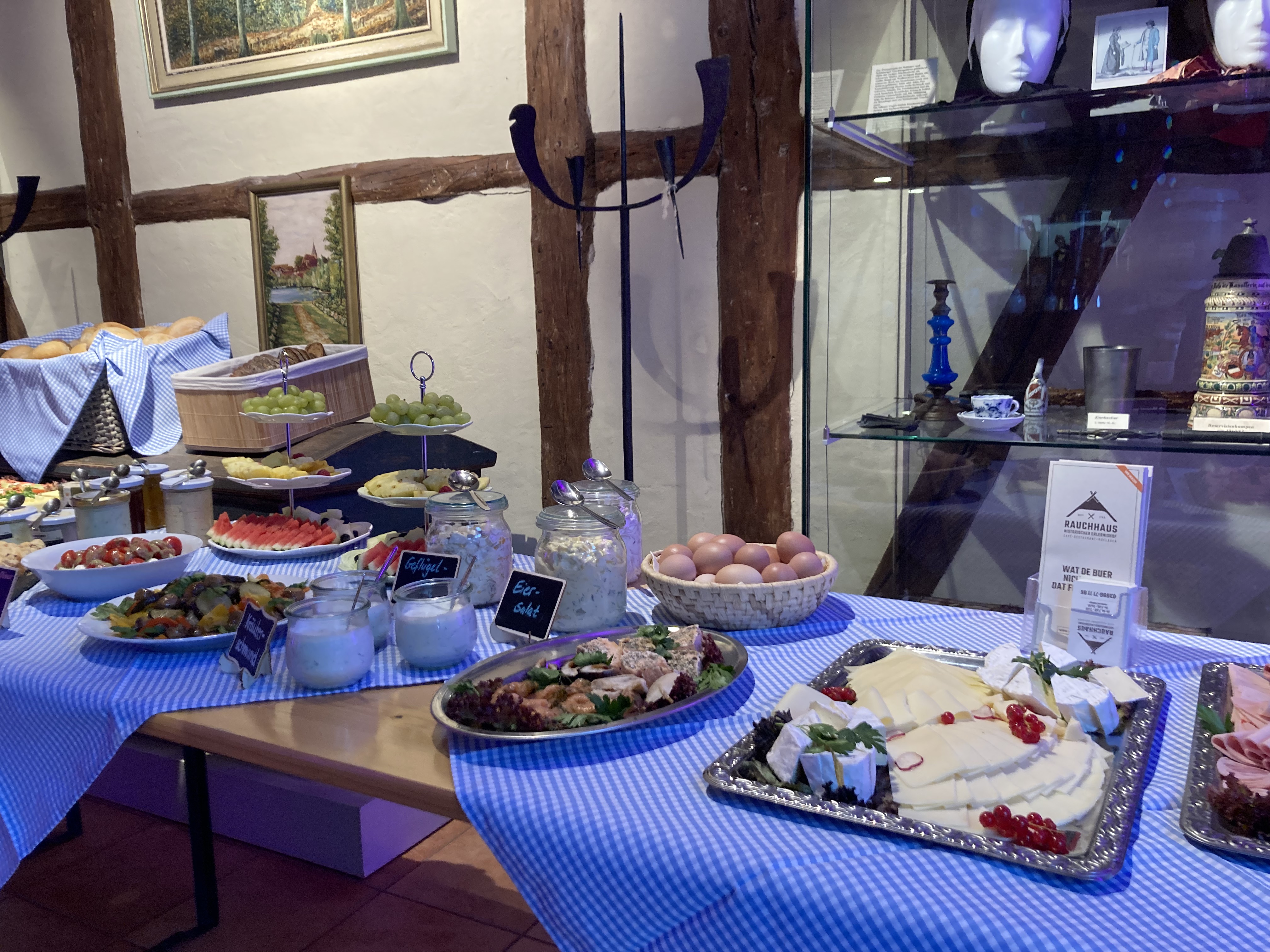 © kultursegel Frühstücks-Buffet im Museum